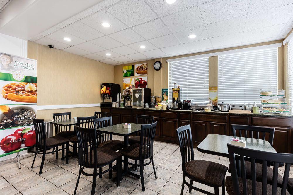 Quality Inn Tullahoma Exterior photo